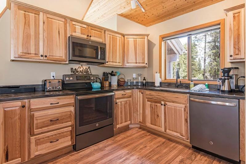 Filbert 17 - Meredith Lodging House in Sunriver
