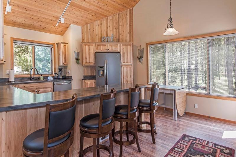 Filbert 17 - Meredith Lodging House in Sunriver