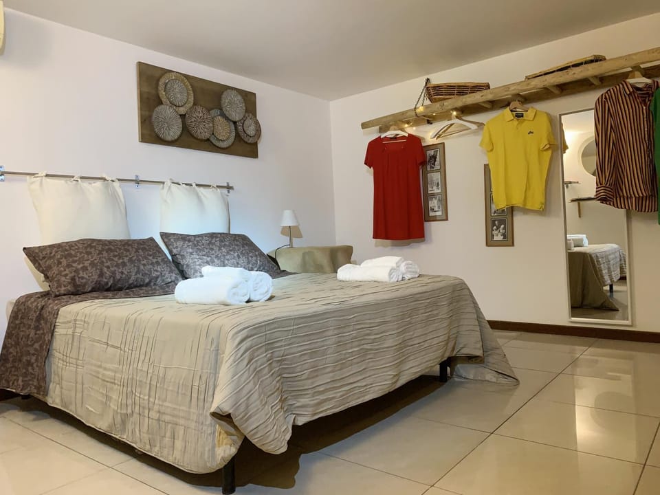 Bed, Photo of the whole room, Bedroom, towels, wardrobe