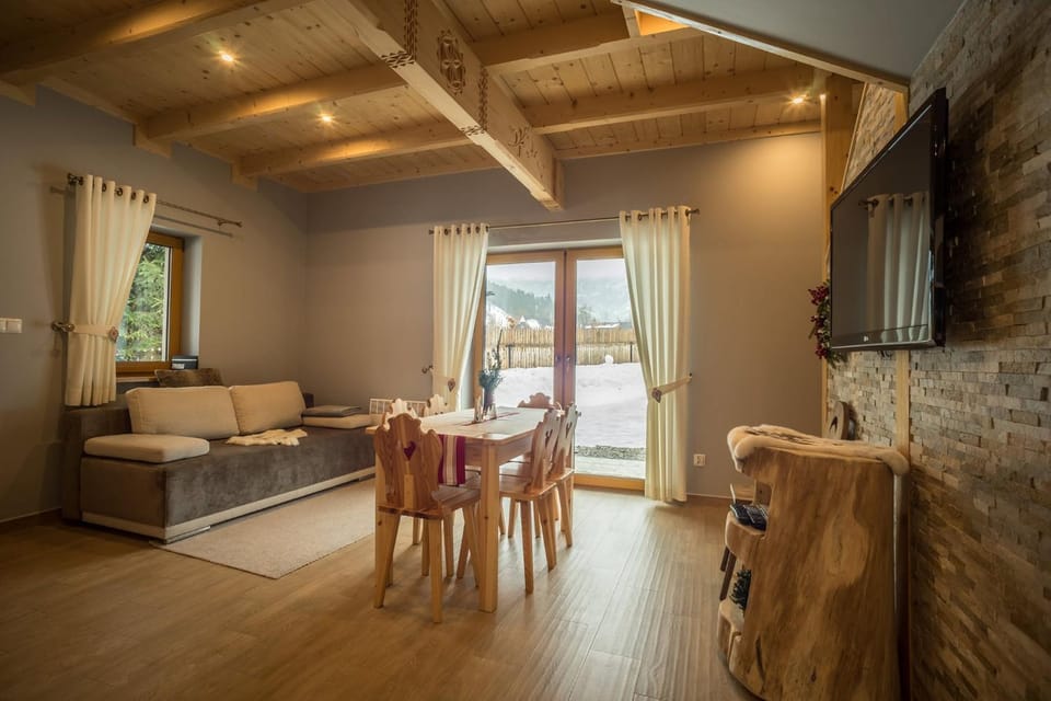 Kirowy Domek I Chalet in Lesser Poland Voivodeship