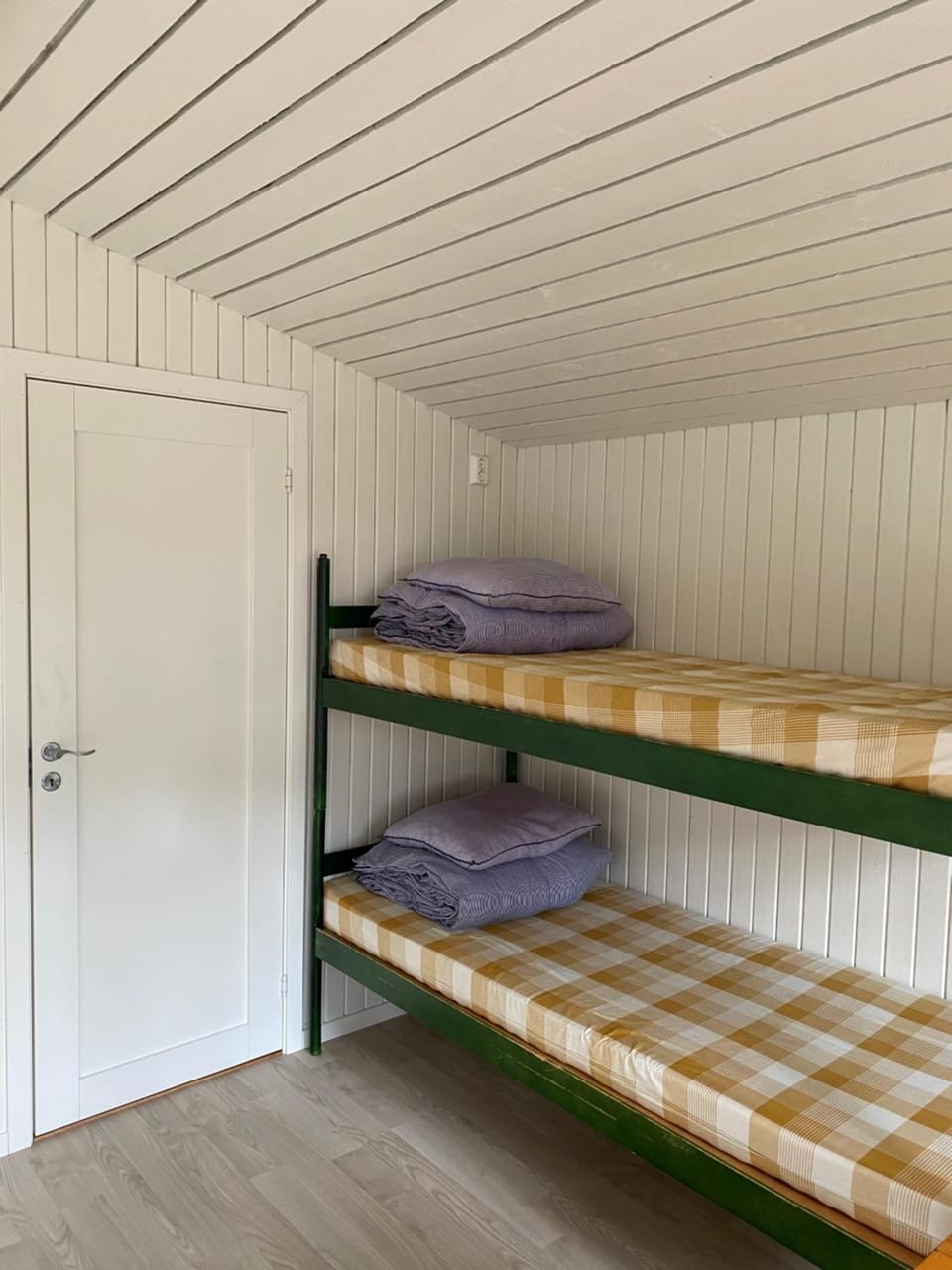bunk bed