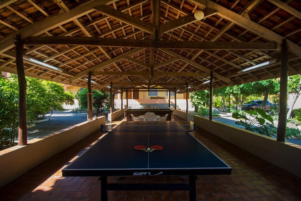Patio, Table tennis