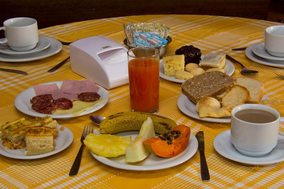 Breakfast, Buffet breakfast