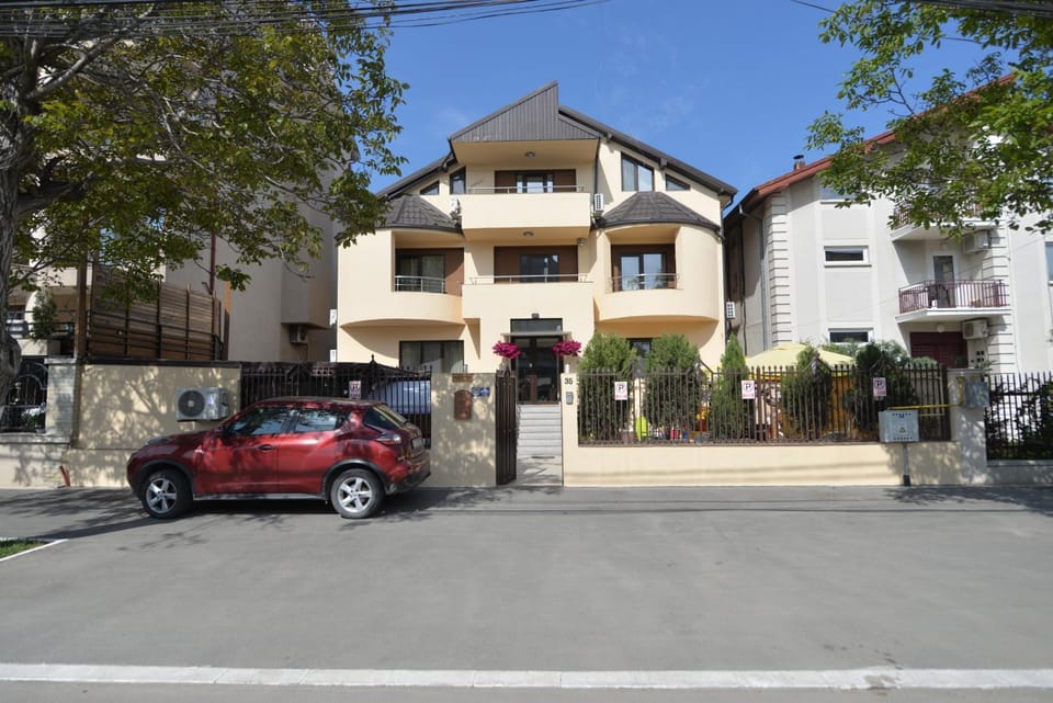 Property building, Parking