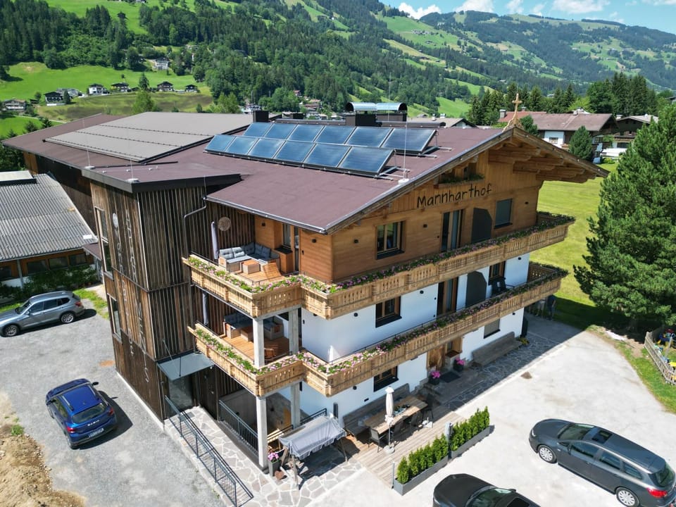 Mannharthof Apartments Farm Stay in Salzburgerland