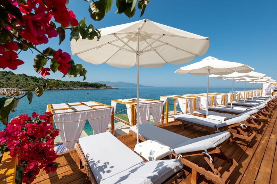 Day, Beach, Sea view, sunbed