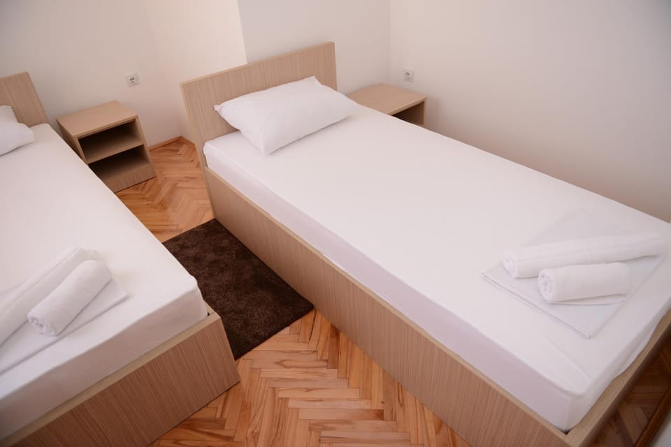 Prenoćište-Vila Tasić Apartment hotel in Serbia