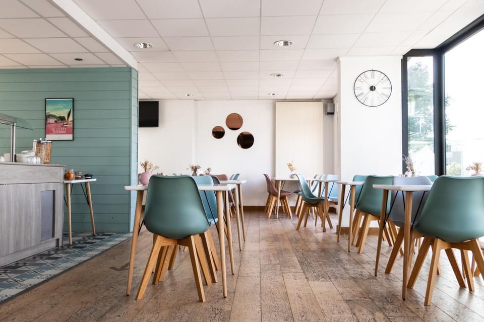 Breakfast, Breakfast, Continental breakfast, Continental breakfast