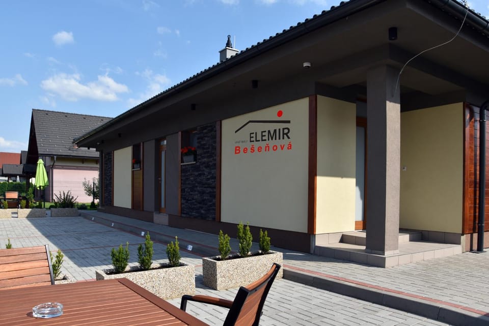 ELEMIR Apartment in Slovakia