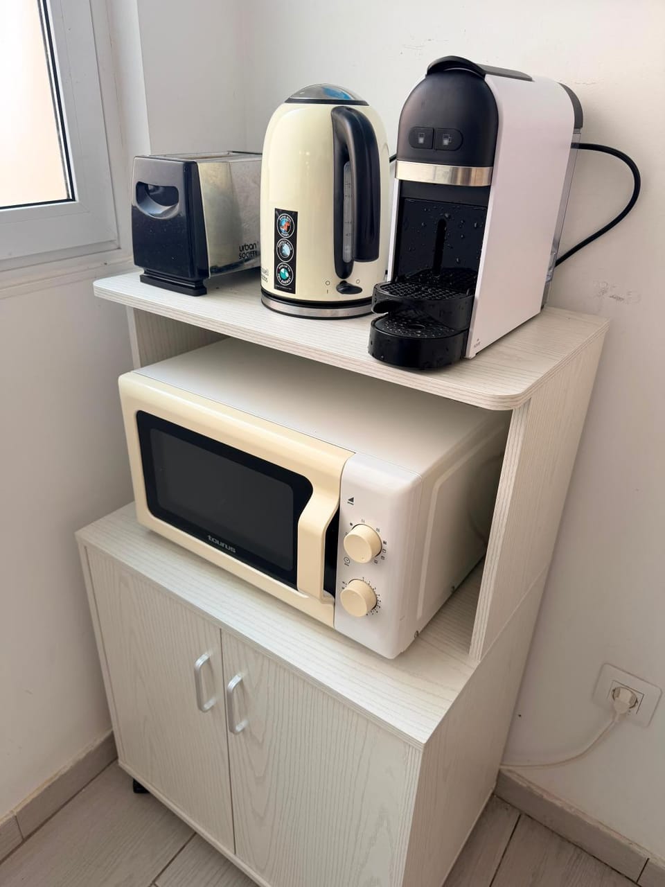 Coffee/tea facilities, Kitchen or kitchenette, toaster