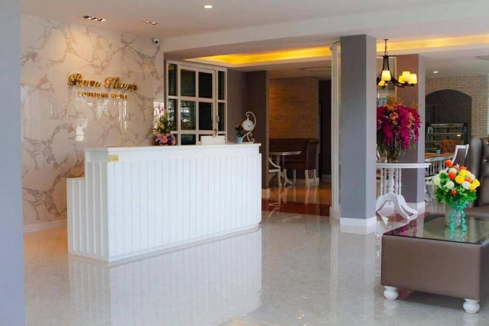 บ้านธนาบูติคโฮเทล Hotel in Surat Thani Changwat