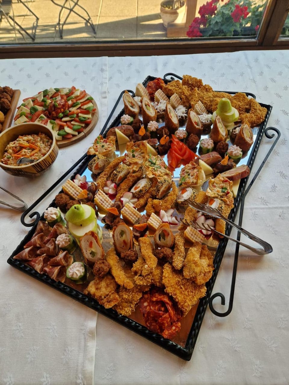 Restaurant/places to eat, Food close-up, Food and drinks, Banquet/Function facilities, Food