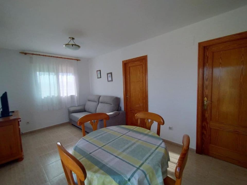 PRECIOSO ÁTICO CON AIRE ACONDICIONADO y PISCINA Apartment in Peniscola