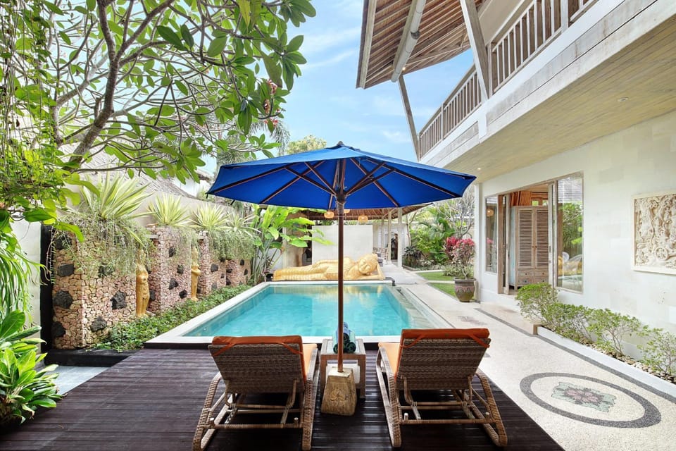 Patio, Swimming pool