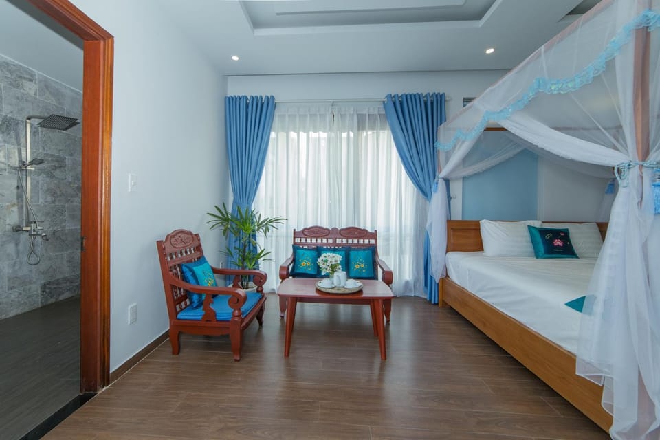 Living room, Photo of the whole room