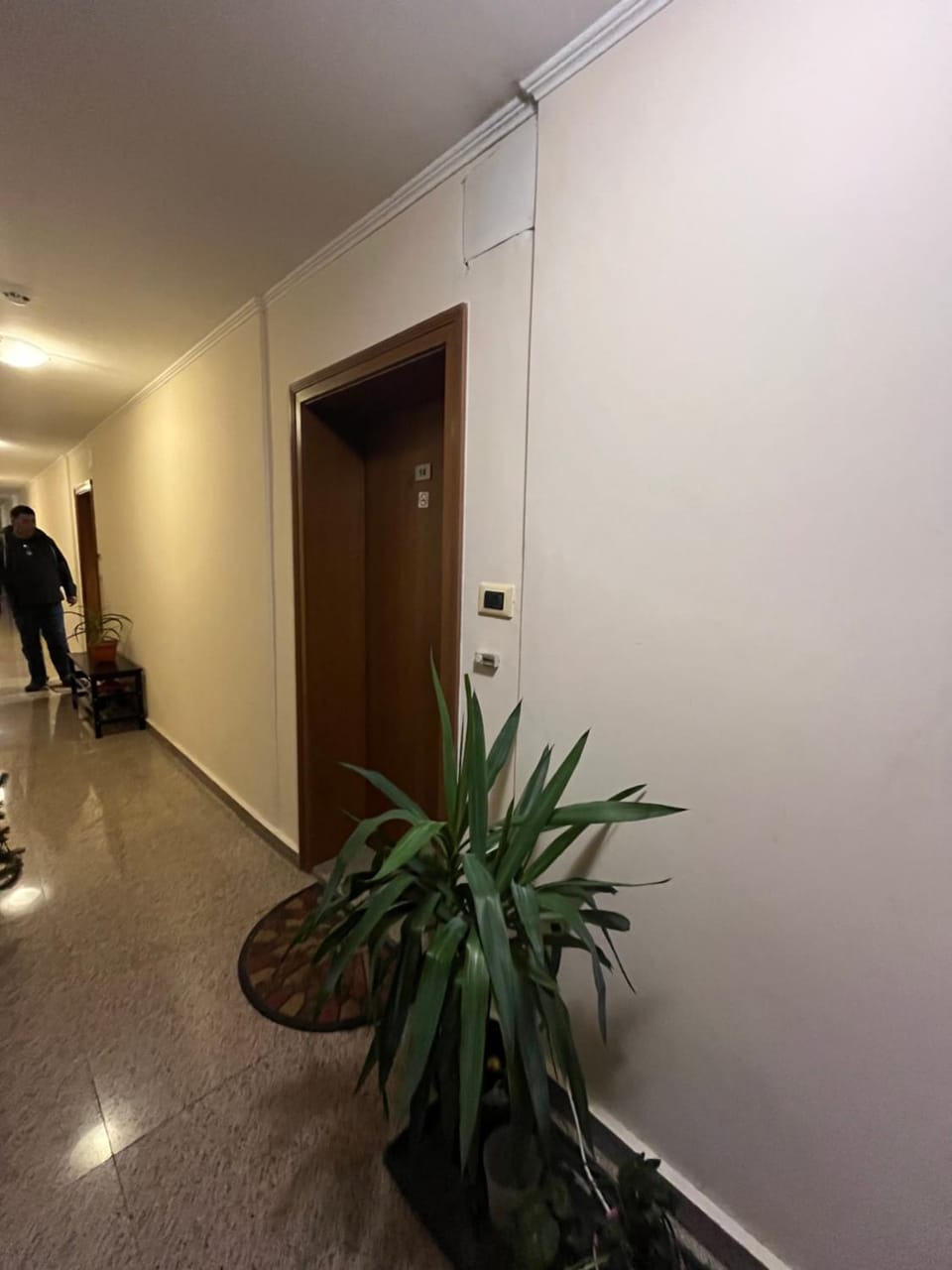 Spacious Studio at Gondola! Fast WiFi, Washer, AC, balcony, quiet Apartment in Bansko