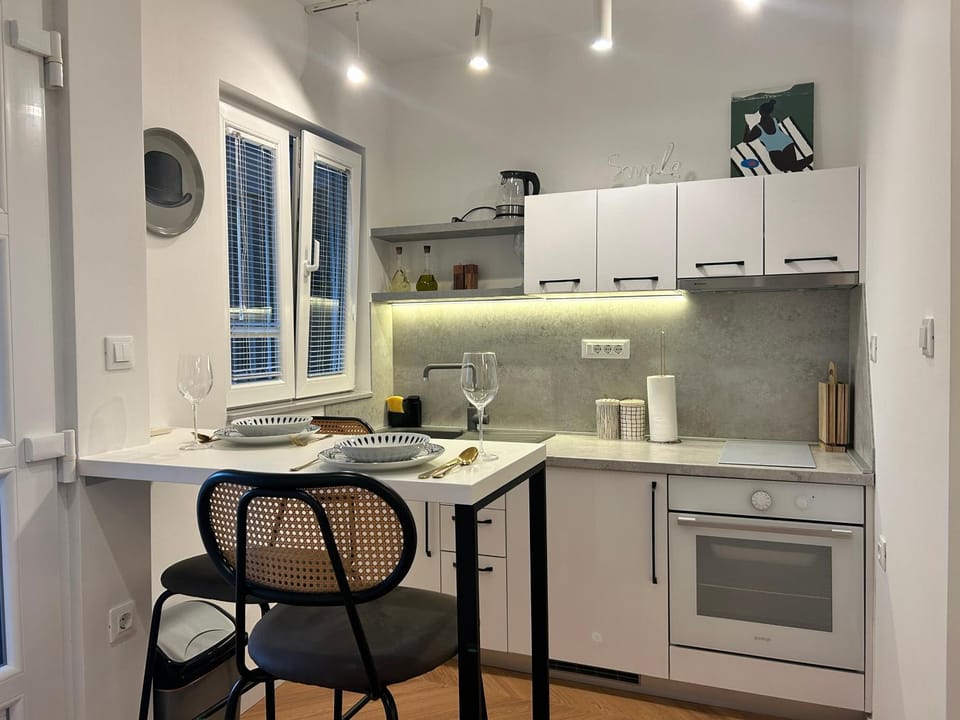 Studio Apartment Smile, near beach & center, free parking, balcony Apartment in Makarska