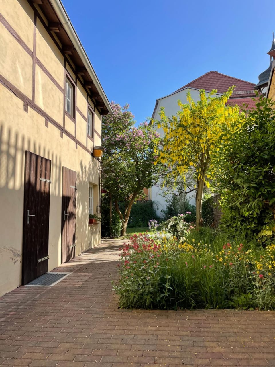 Garden, Garden view