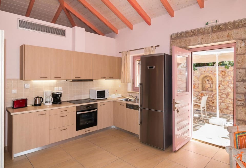 Athena's cottage Stoupa Villa in Messenia