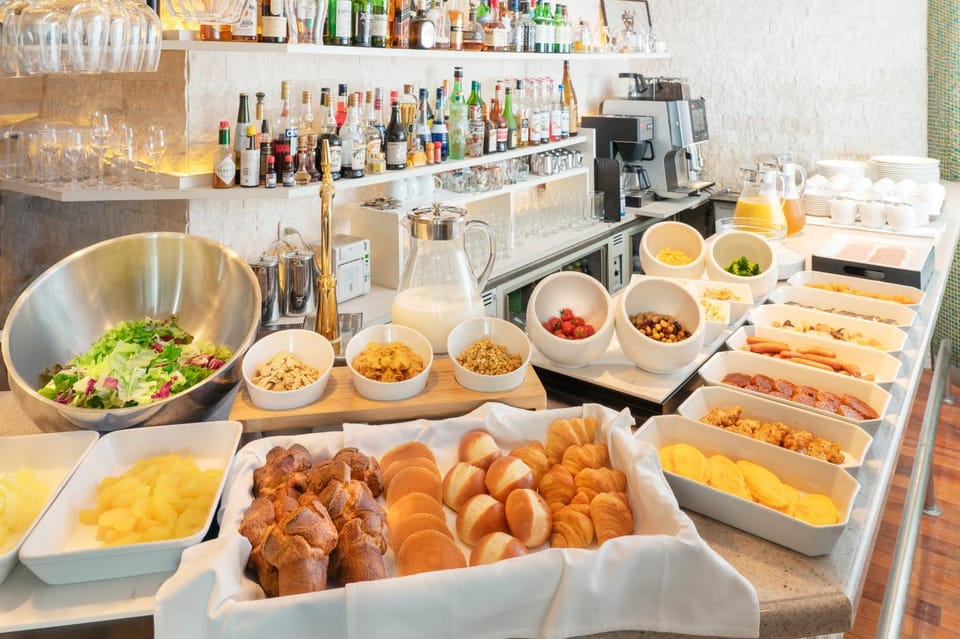 Buffet breakfast