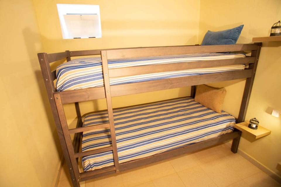 Spring, Summer, Decorative detail, On site, bunk bed