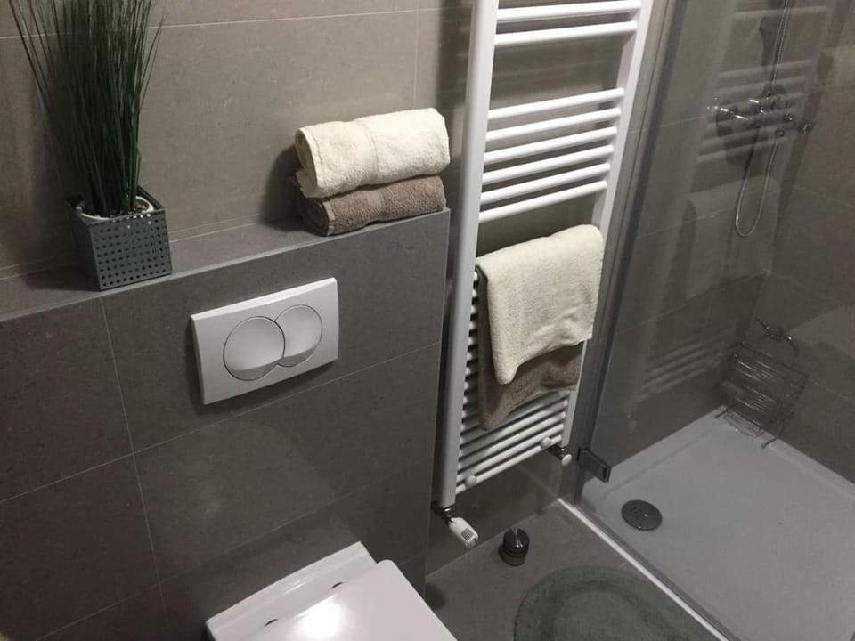 Apartman F&F Apartment in Lika-Senj County