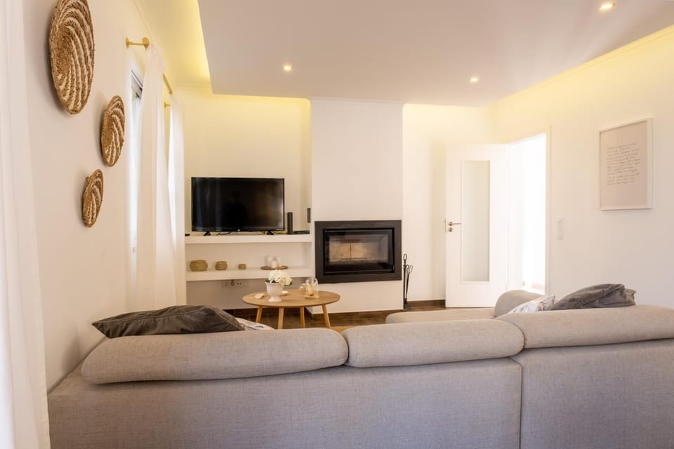 Casa da Lota, by Casas do Verão House in Vila Nova de Cacela
