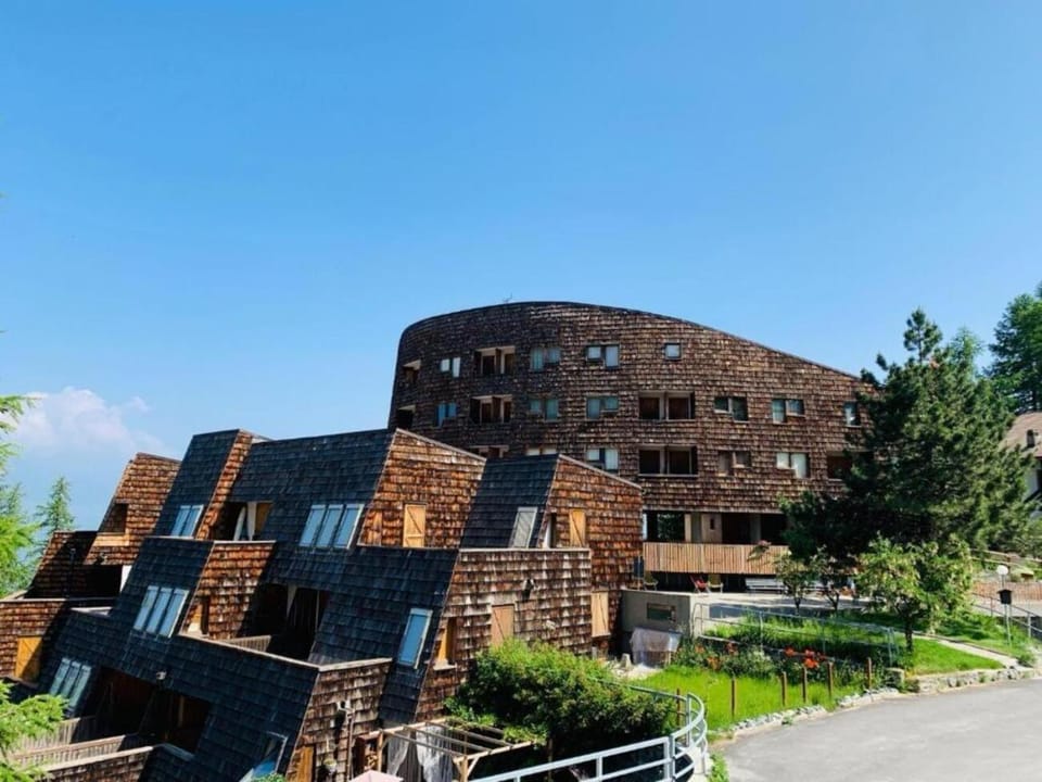 Property building, Landmark view