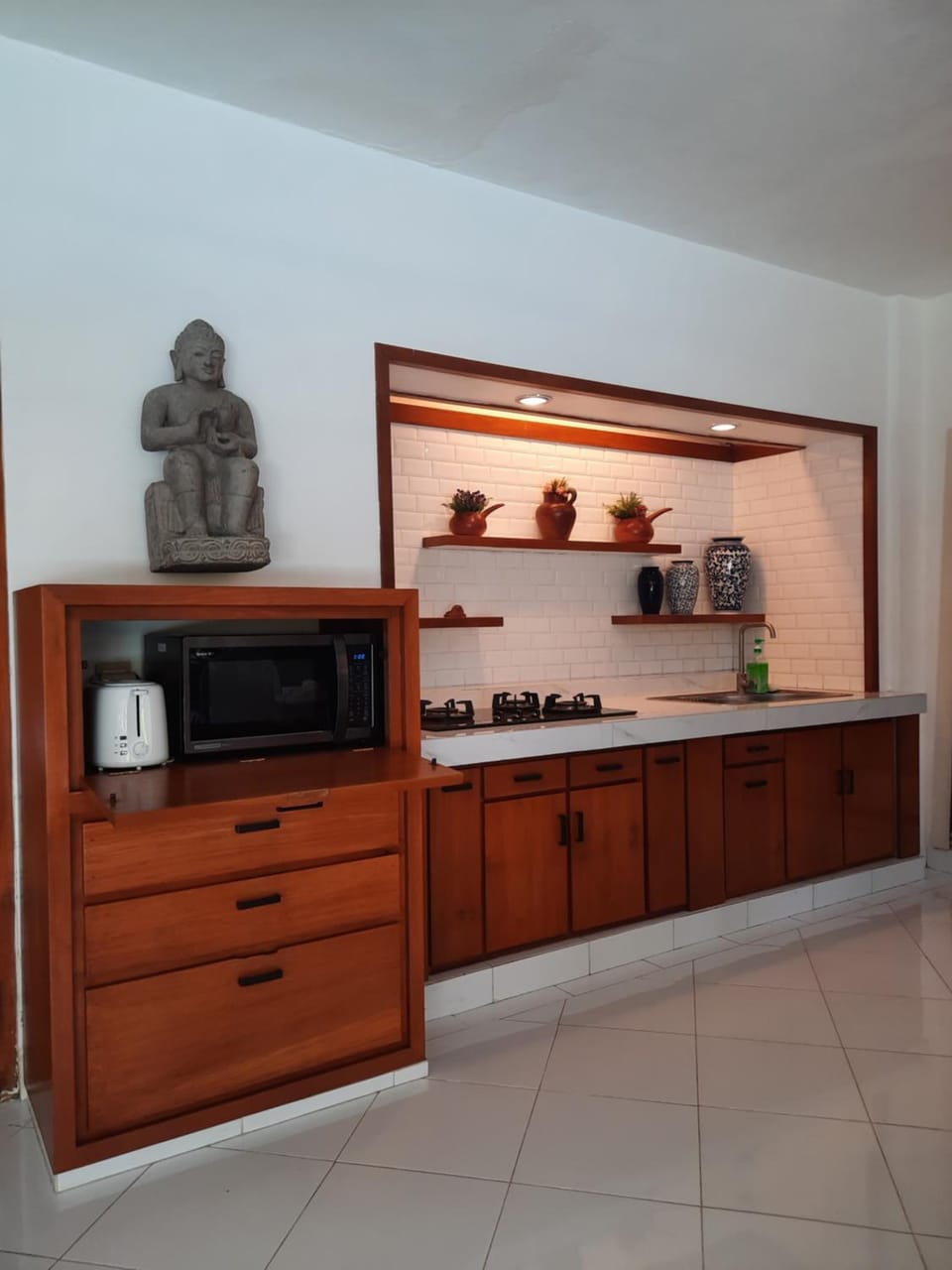 Kitchen or kitchenette
