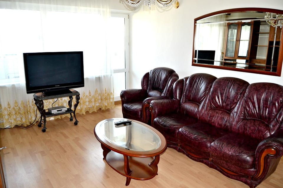 TV and multimedia, Seating area
