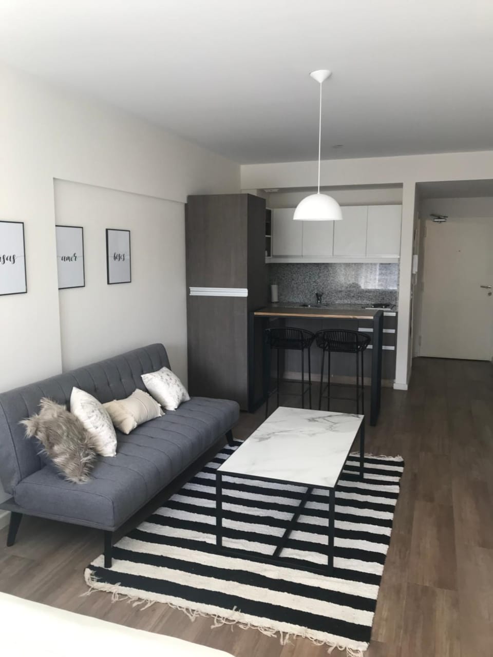 Living room, Dining area