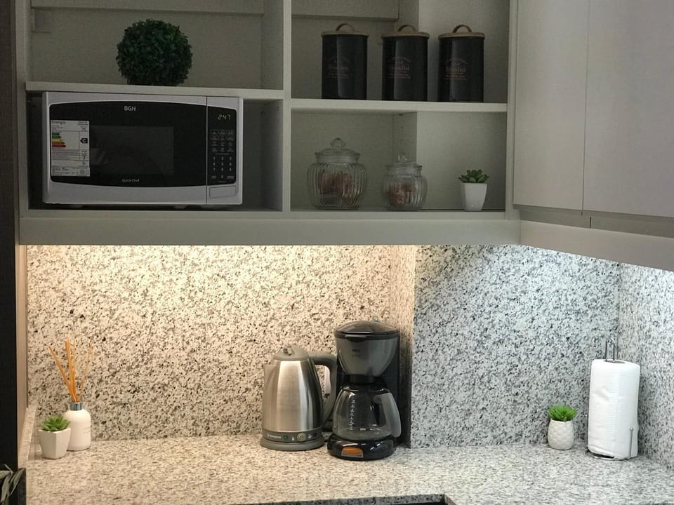 Coffee/tea facilities, Kitchen or kitchenette