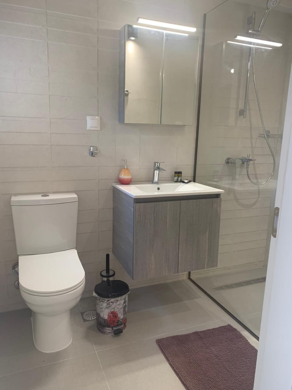 Shower, Bathroom