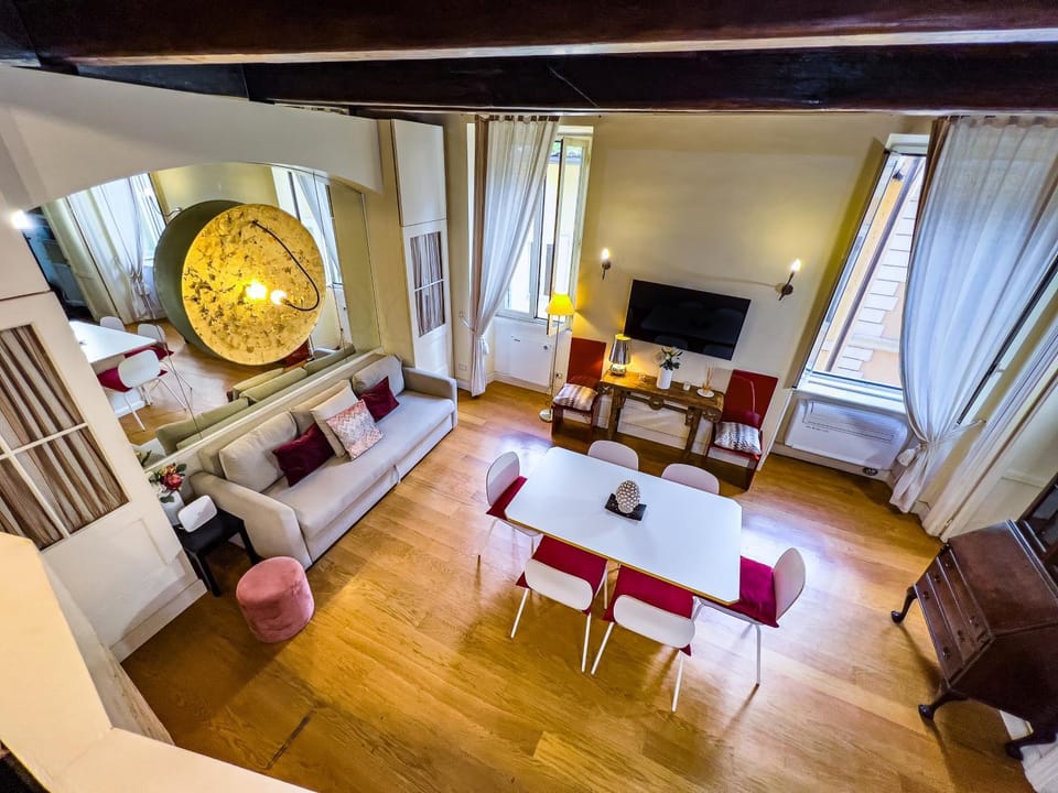 Communal lounge/ TV room, Day, Living room