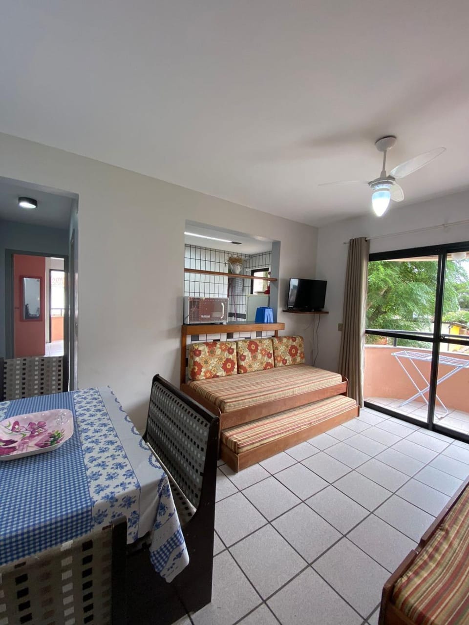 Bed, Living room, Dining area