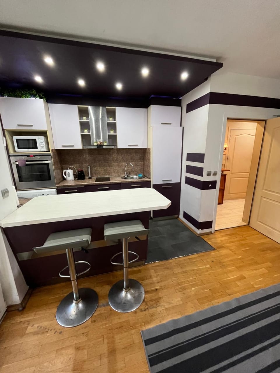 Kitchen or kitchenette, Dining area, kitchen
