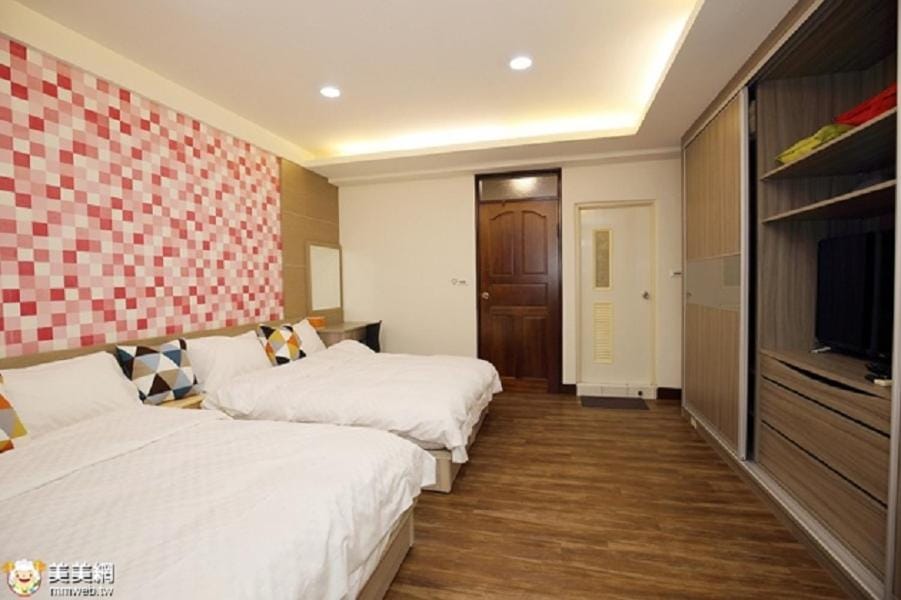 93 街房 近溪頭 杉林溪 紫南宮 國旅卡商店 Bed and Breakfast in Fujian