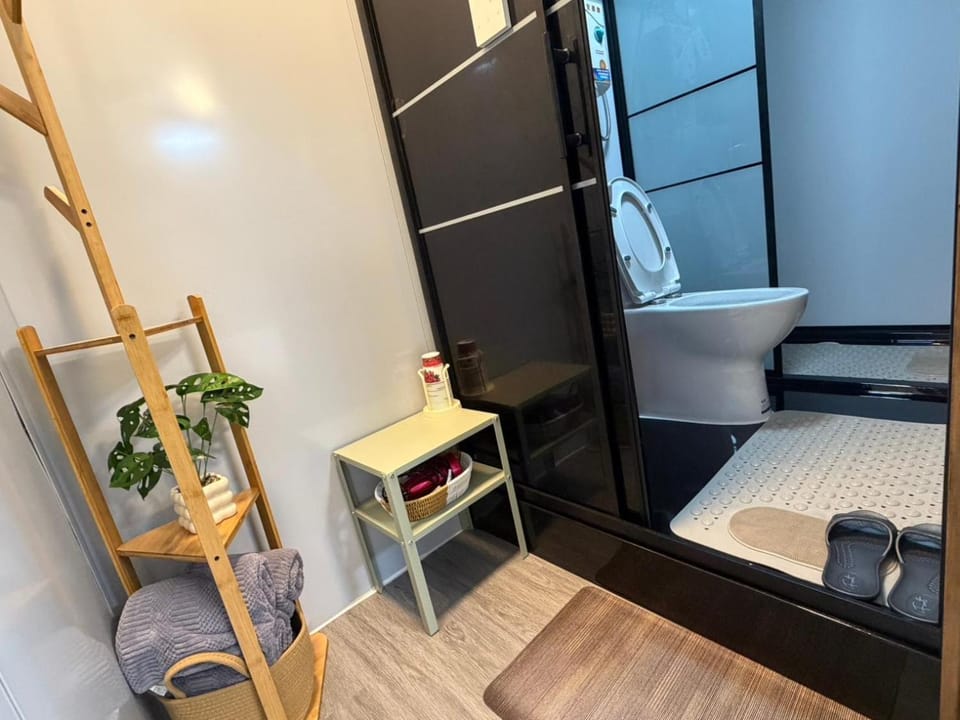 93 街房 近溪頭 杉林溪 紫南宮 國旅卡商店 Bed and Breakfast in Taiwan, Province of China