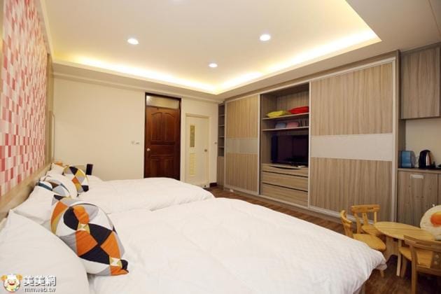 93 街房 近溪頭 杉林溪 紫南宮 國旅卡商店 Bed and Breakfast in Fujian