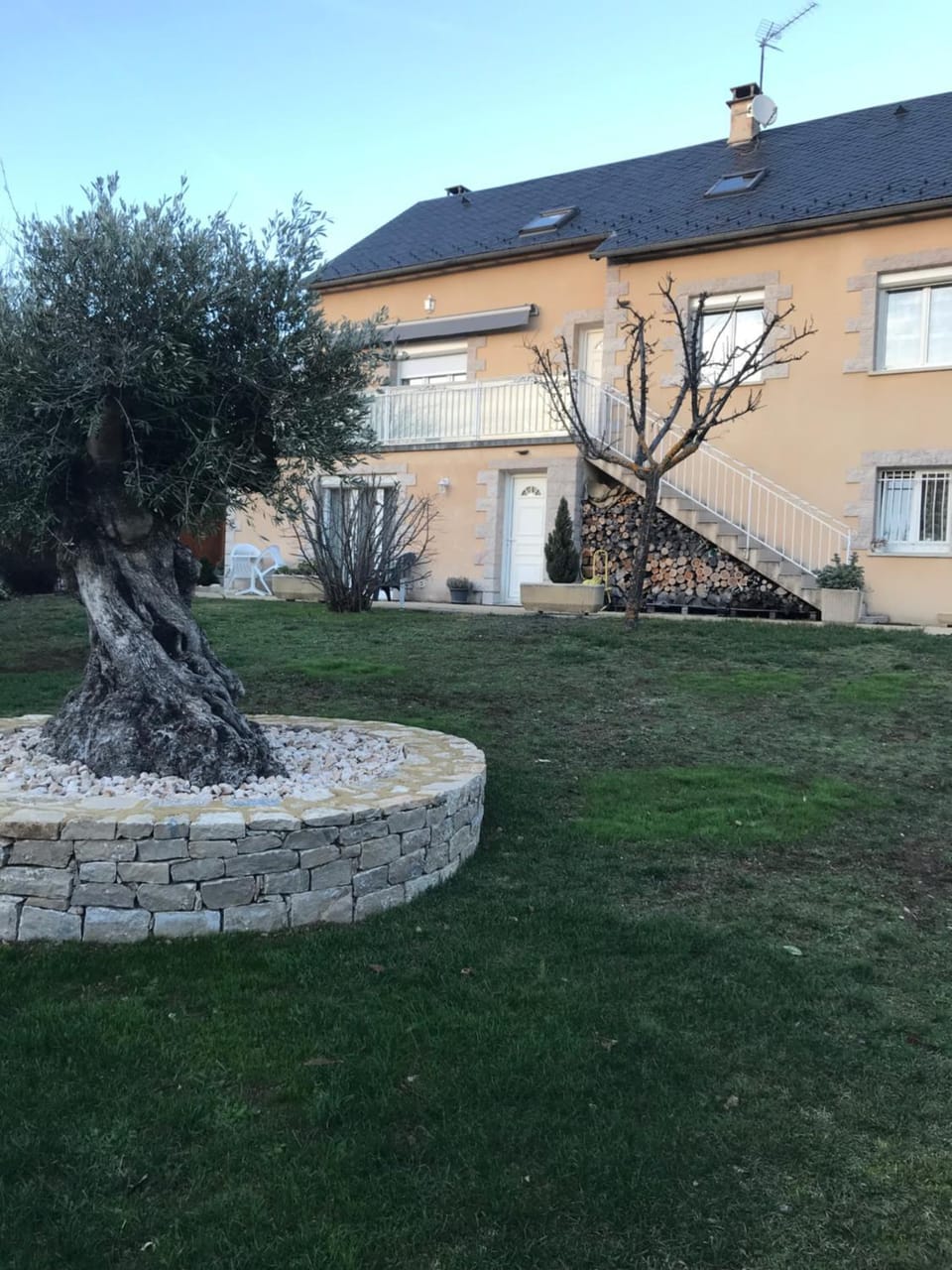 Property building, Garden