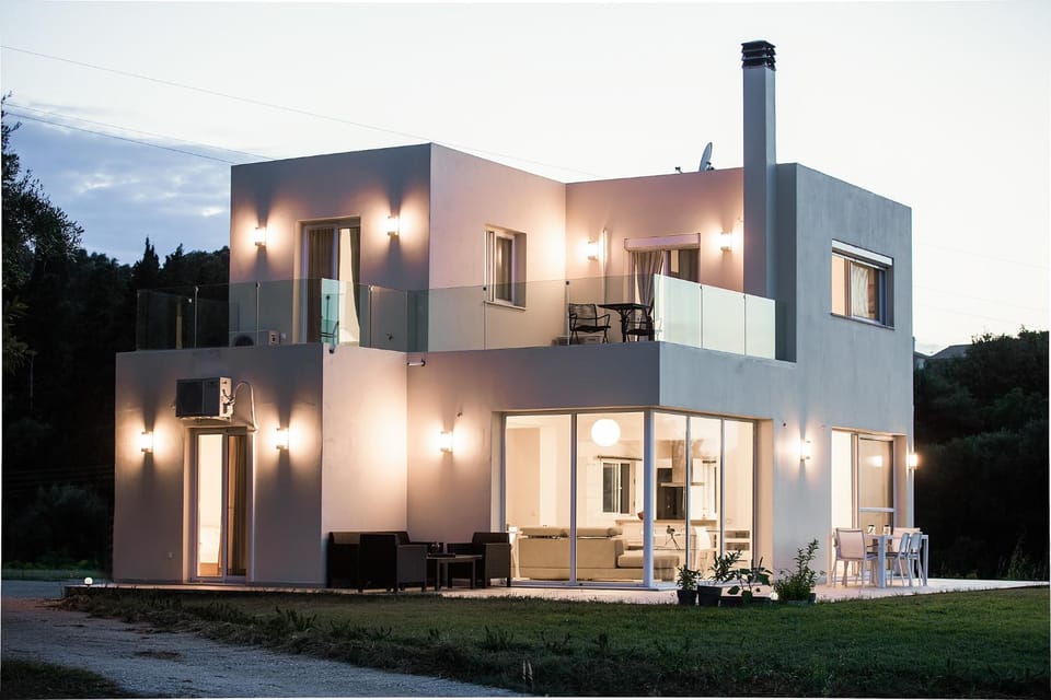 Property building, Facade/entrance, Garden