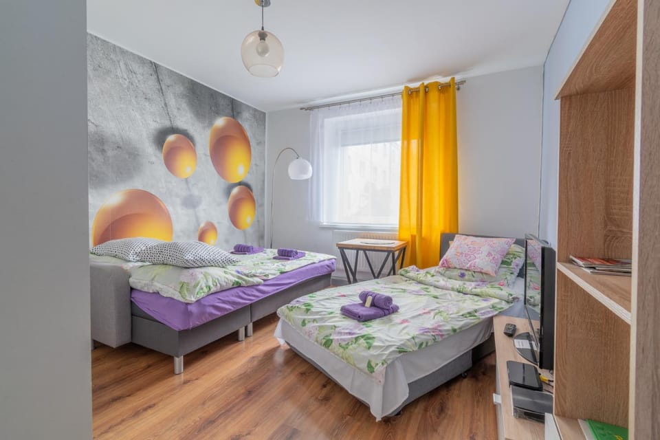 Living room, Bedroom