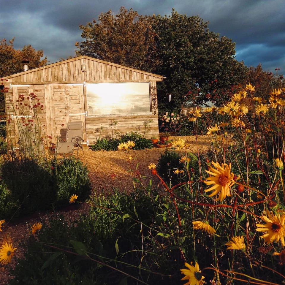 The Oaks Glamping - Pips Cabin Cabin in Breckland District
