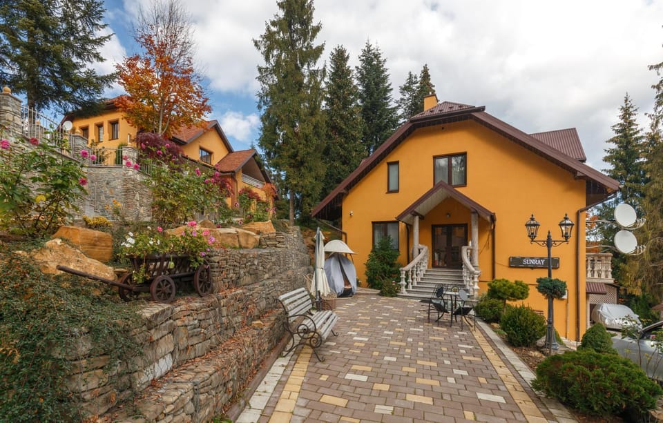 Property building, Garden view