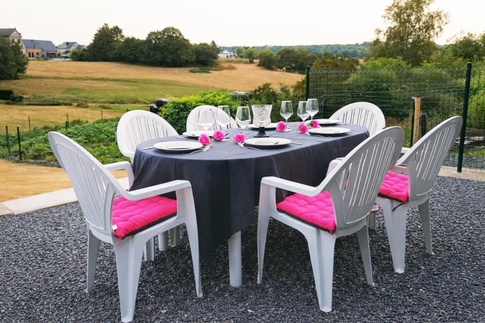 Patio, Garden, Dining area, Garden view
