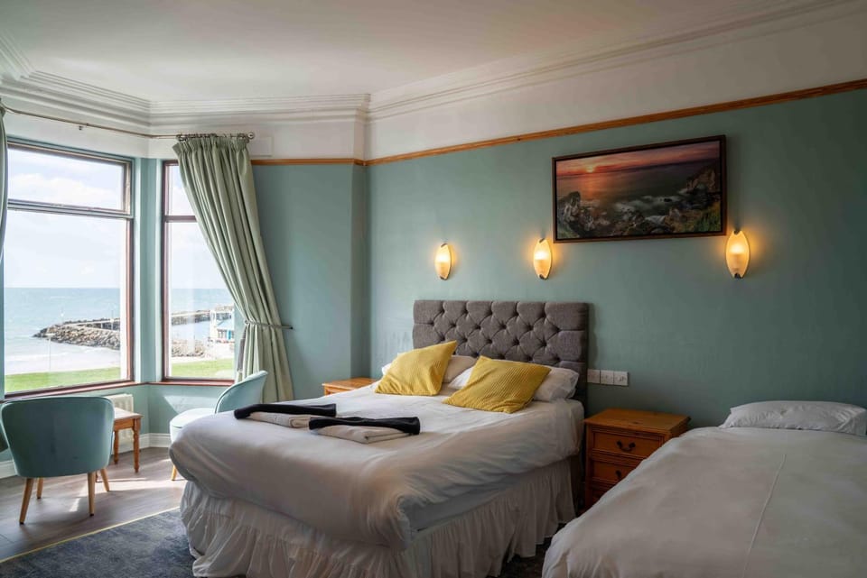 Coffee/tea facilities, View (from property/room), View (from property/room), Sea view, Sea view, Sunset