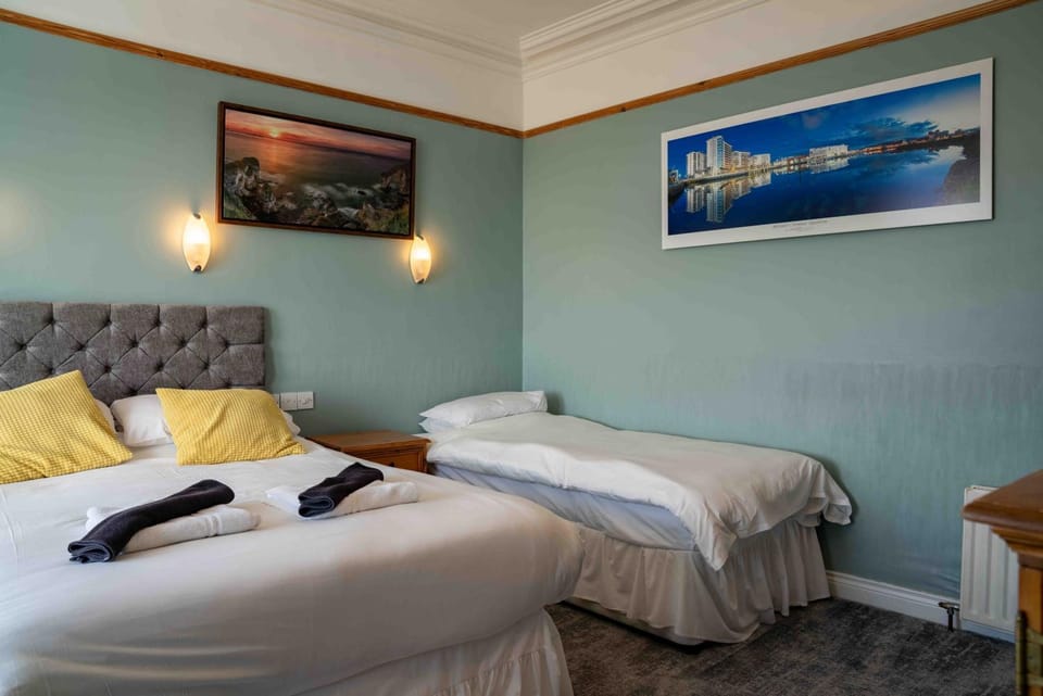 Coffee/tea facilities, Sea view, Sea view, English/Irish breakfast, Sunset