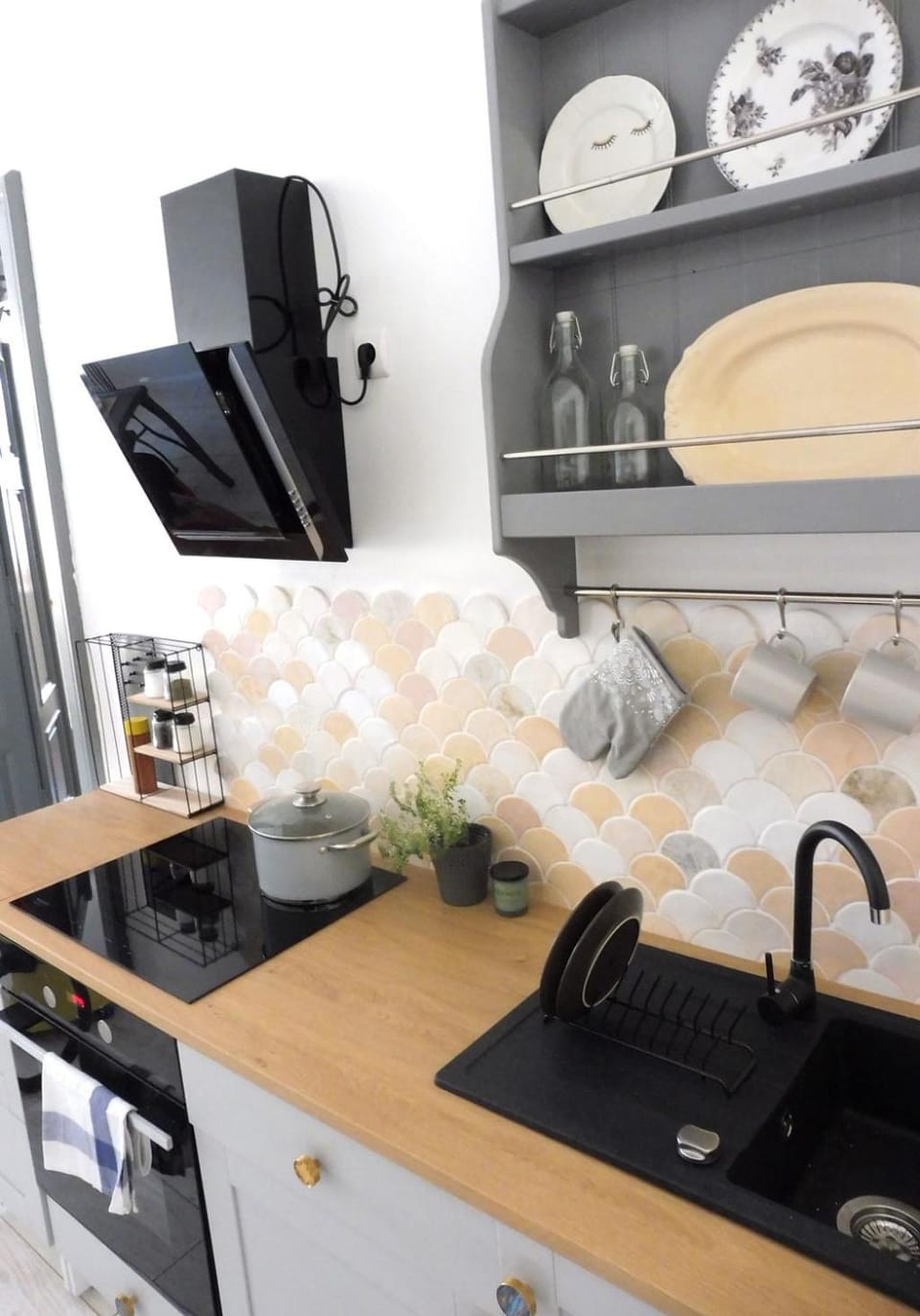 Apartament Pod Tężnią Apartment in Lower Silesian Voivodeship