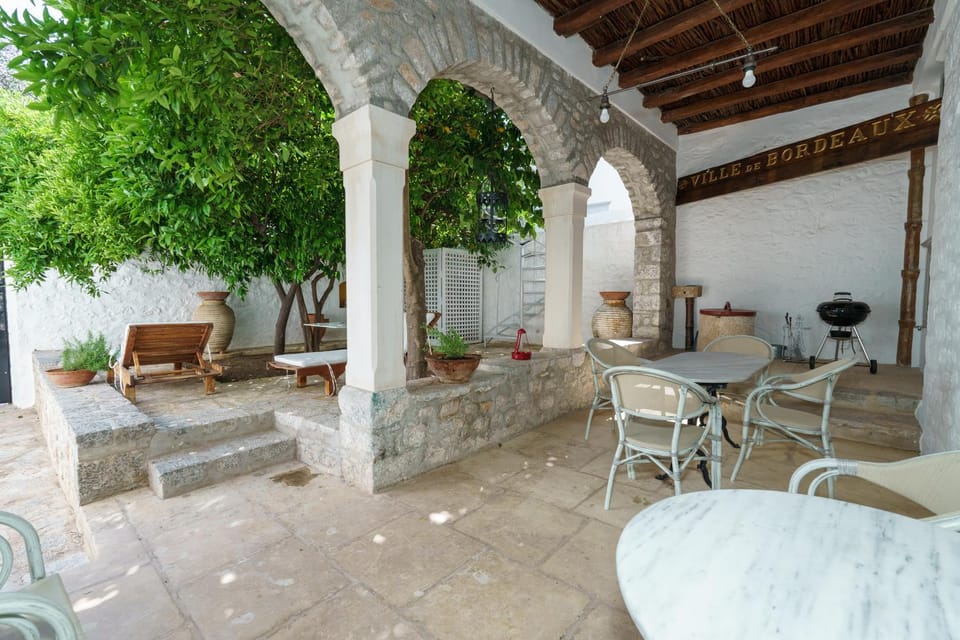 Garden, Balcony/Terrace