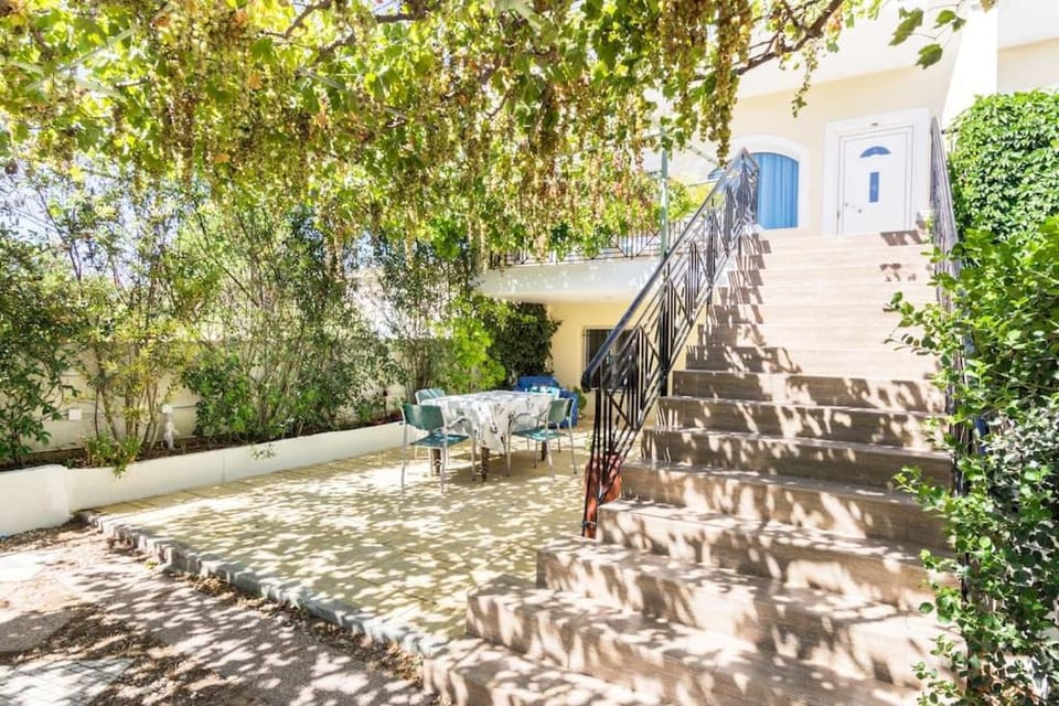 Οικια Elisabeth Apartment in East Attica Regional Unit, Greece